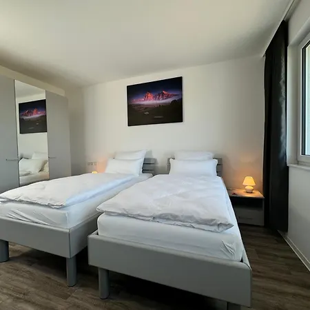 Monteurs- Oder Ferien- Wohnung In Magdeburg! Exterior foto