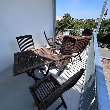 Monteurs- Oder Ferien- Wohnung In Magdeburg! Exterior foto