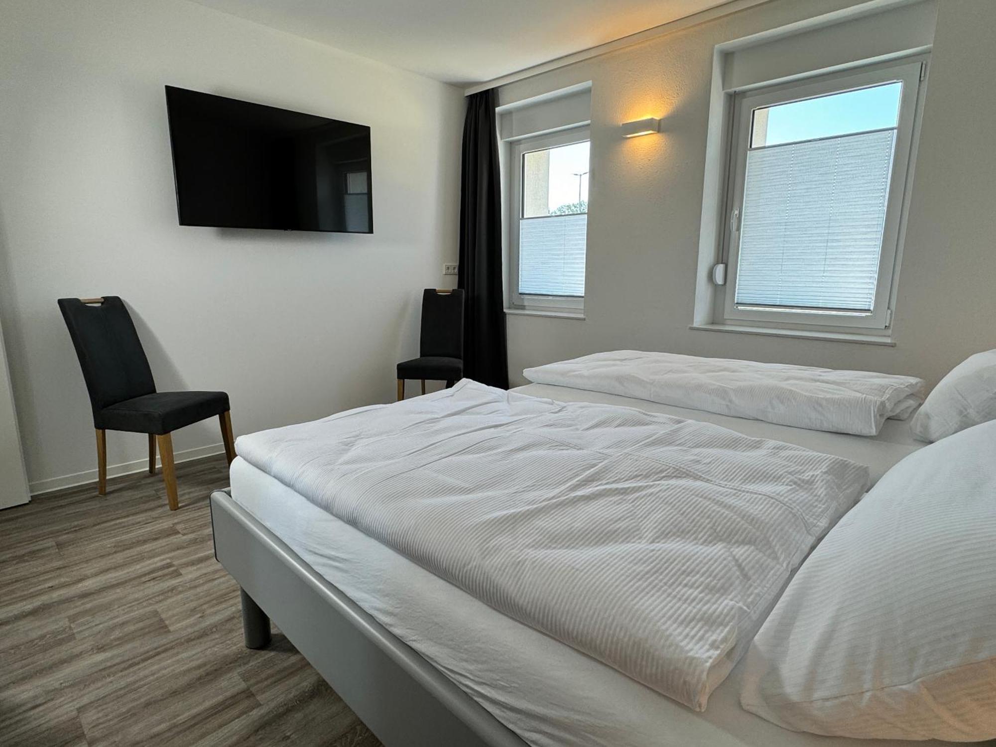 Monteurs- Oder Ferien- In Magdeburg! Apartment *