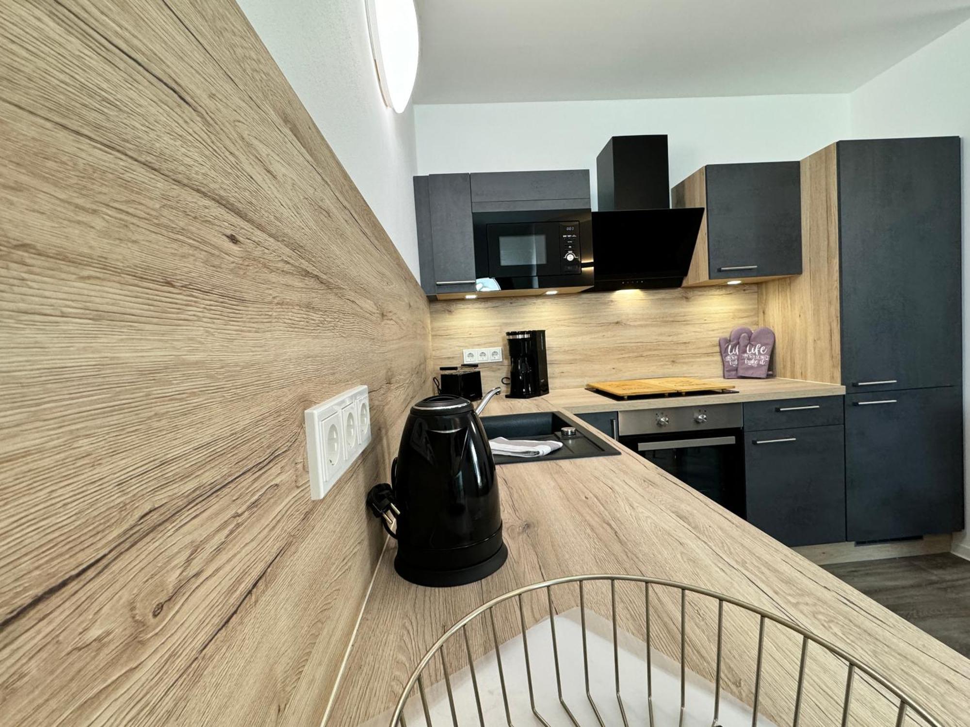 Apartment Monteurs- Oder Ferien- In Magdeburg! *